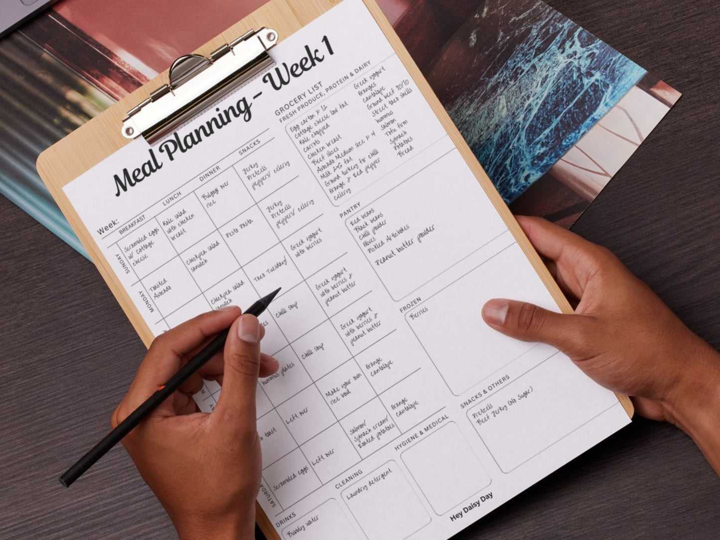 Weekly Meal Planner & Grocery List