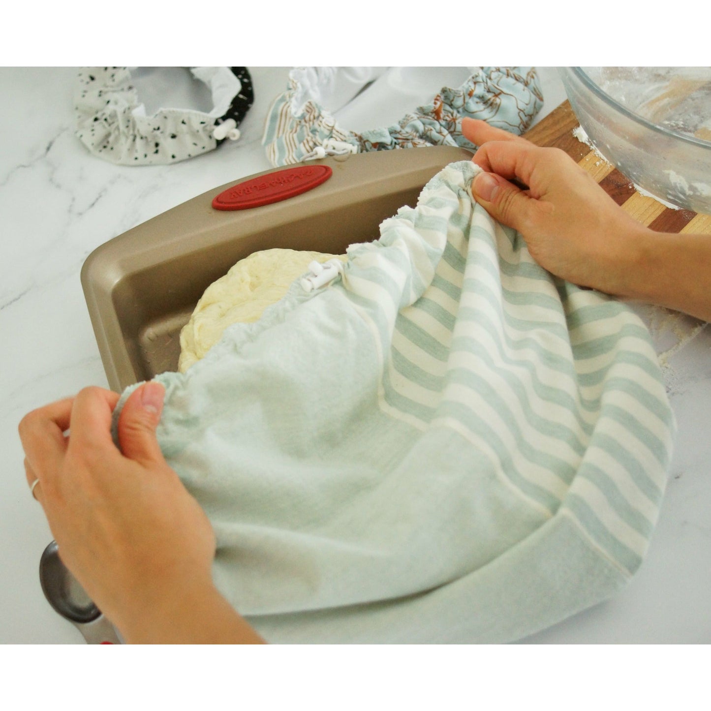 Elastic bowl covers, food container covers, stretch to fit food covers, saran wrap replacement