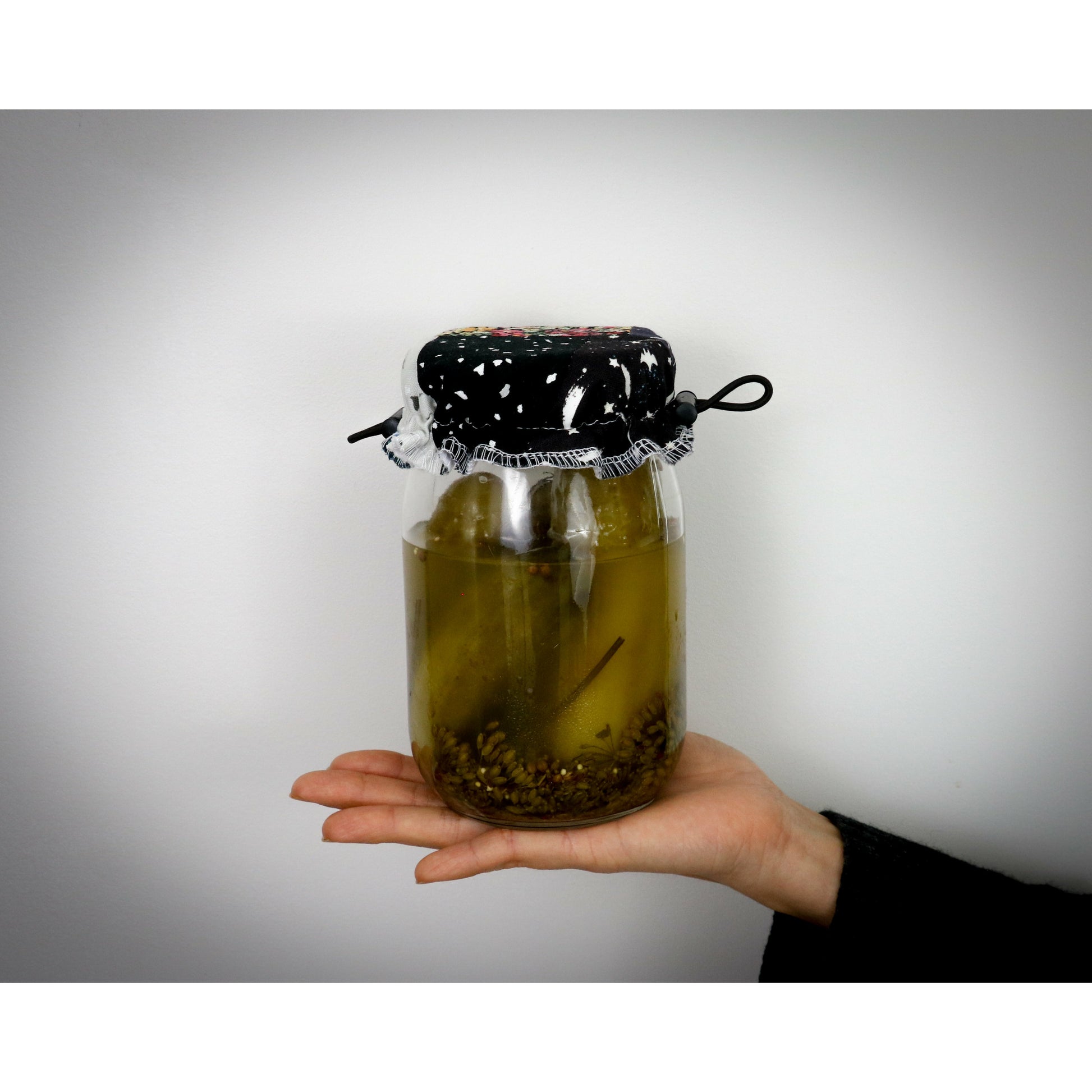 Elastic bowl covers, food container covers, stretch to fit food covers, saran wrap replacement,